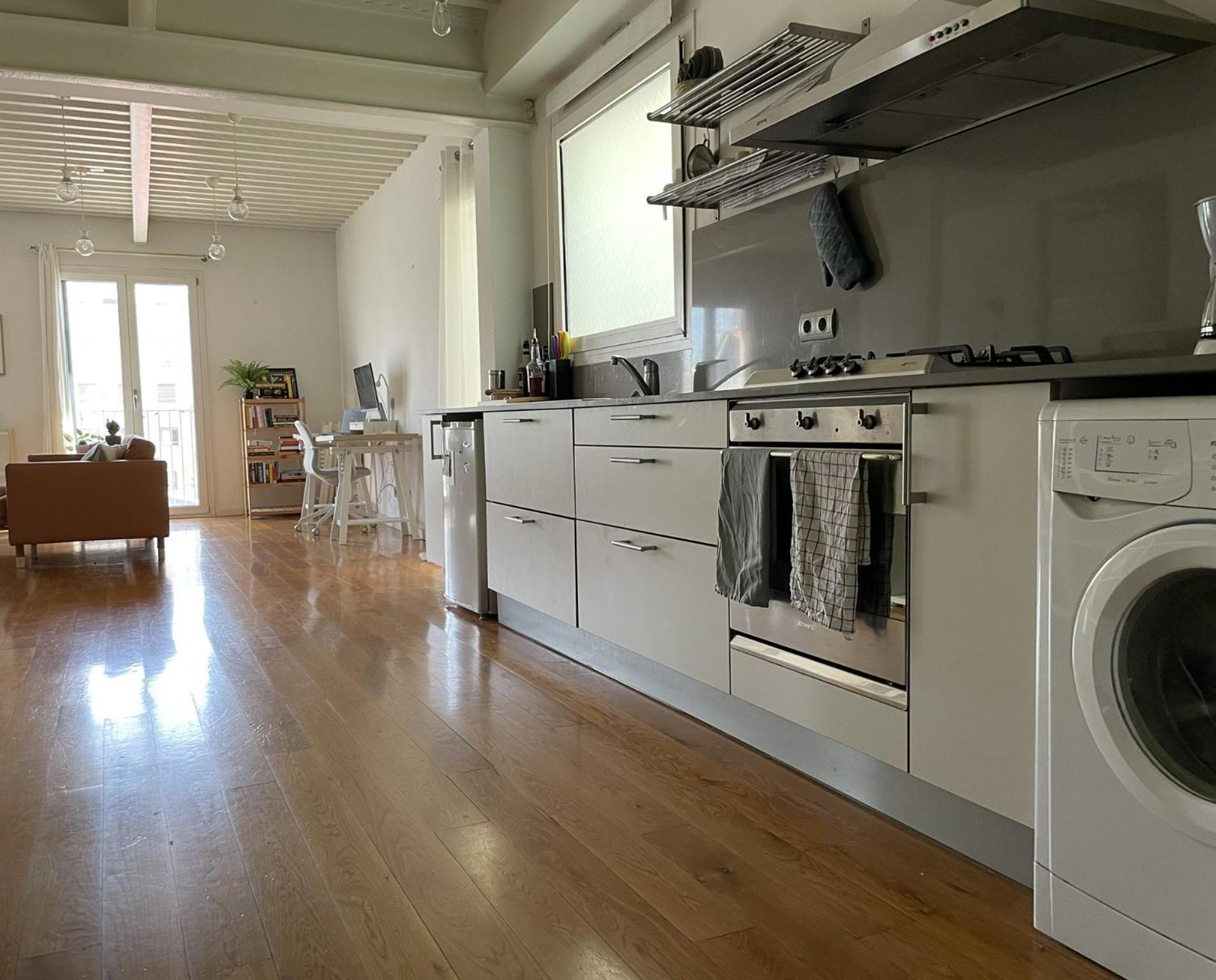 Superb Brooklyn-Style Loft At Barceloneta Beach Bagian luar foto